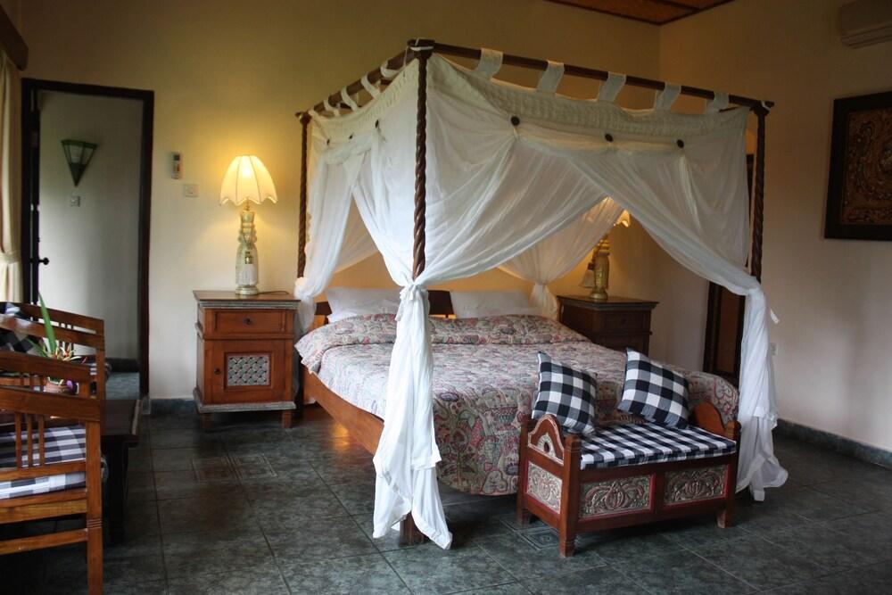 Rambutan Boutique Hotel Pabean Buleleng Екстериор снимка