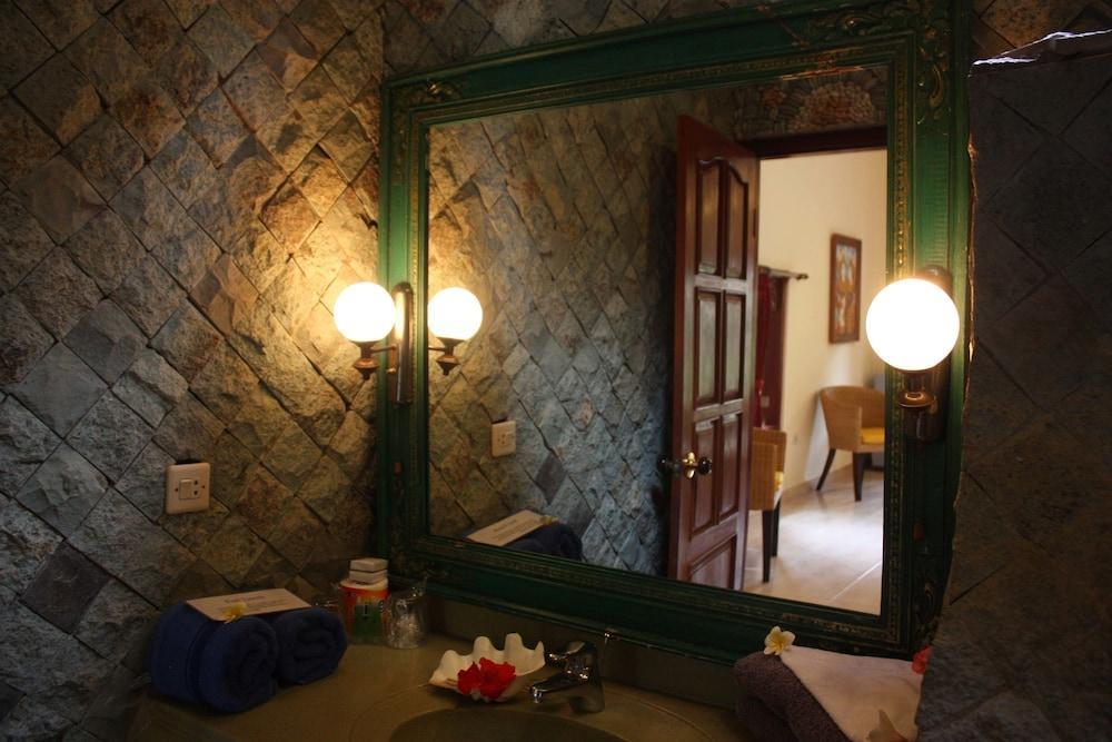Rambutan Boutique Hotel Pabean Buleleng Екстериор снимка